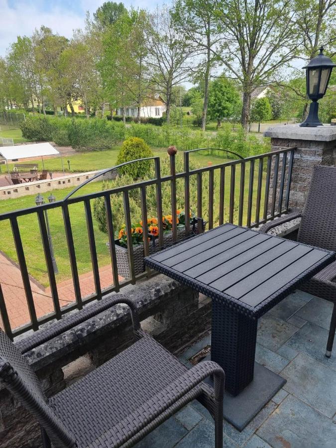 Hotell De Tolly Tõrve Exteriér fotografie