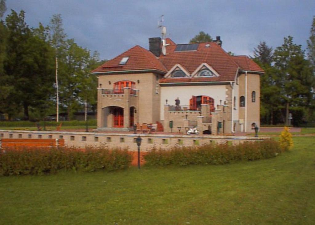 Hotell De Tolly Tõrve Exteriér fotografie